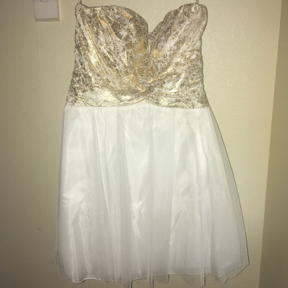Windsor white and gold dress
